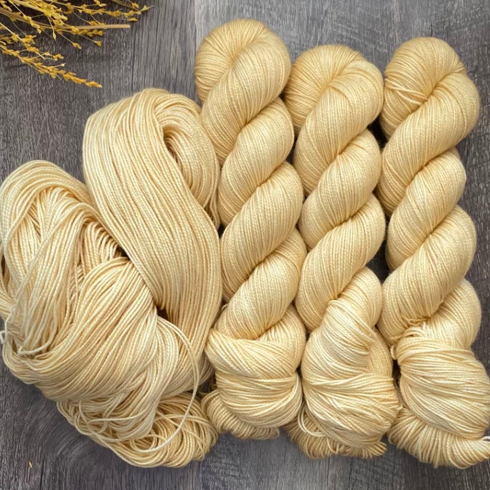 Yarn Nouveau - MCN DK