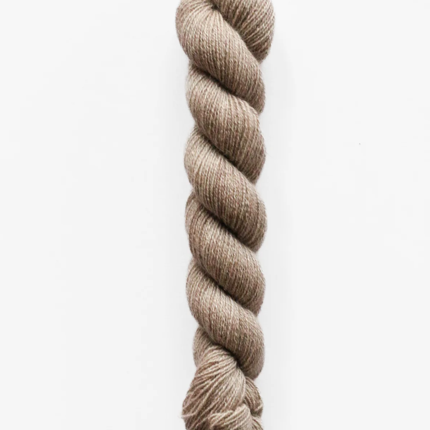 Madelinetosh - Pebble